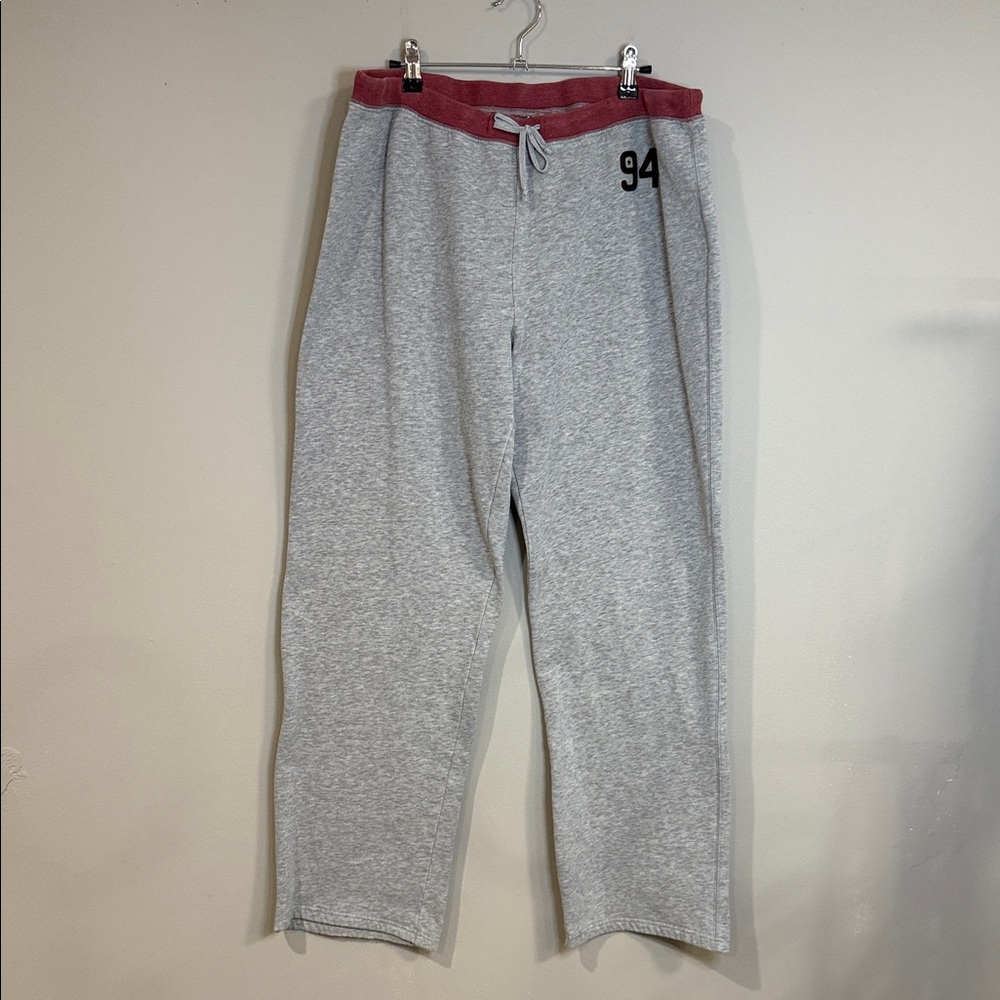 Old navy vintage great‎ sweatpants with red waistband and “94”